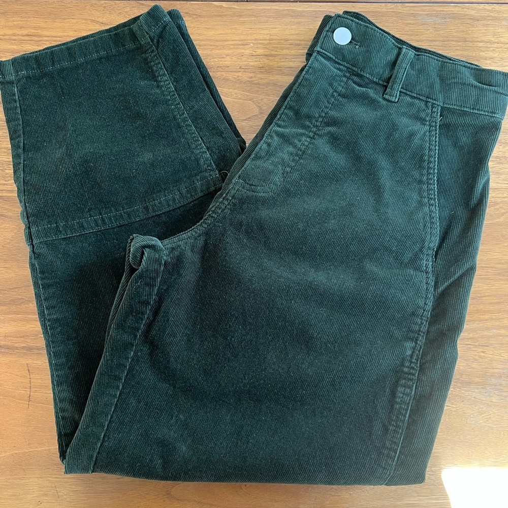 Everlane Utility Barrel Corduroy Pants - Dark Forrest